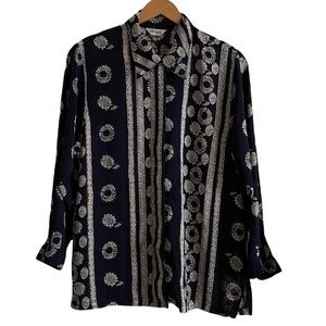 Angel Fashion Women’s Navy blue and White Printed Long Sleeve Blouse Siz…